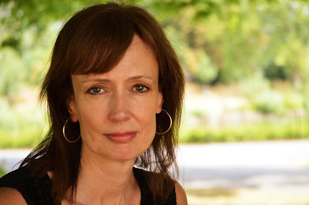 My husband attacked me, saying I was cheating on him because I didn't give him a son, so I did a DNA test for our 3 daughters: I gave him a staggering life twist, took the children and left.