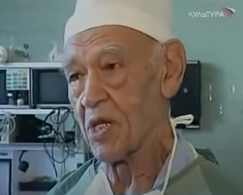 Dijeta od 10 dana pomoću koje se gubi 5 kilograma: Osmislio ju je poznati hirurg dr Uglov i kažu da nema bolje