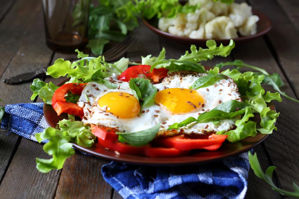 6 osnovnih namirnica za žene starije od 60 godina: Za pravilan rad mozga, srca i creva