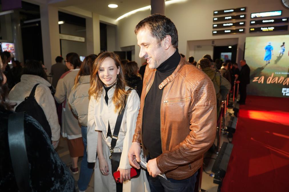 Oni su najplaćeniji srpski glumci: Njih 8 za jedan dan snimanja uzimaju ogromne sume novca