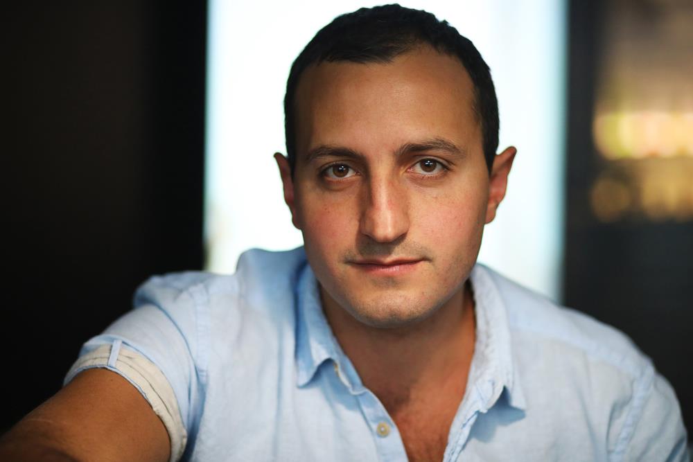 U 43. godini počeo sam da živim sa 56-godišnjom ženom ne sluteći kakav pakao me čeka: Tri meseca je bila savršena, a onda sam morao da je izbacim iz stana