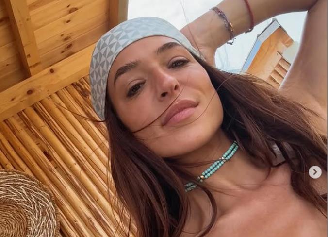 "Živela sam u kamp prikolici na parkingu Ade Ciganlije": Iza prelepog lica naše glumice krije se psihička bolest sa kojom se bori