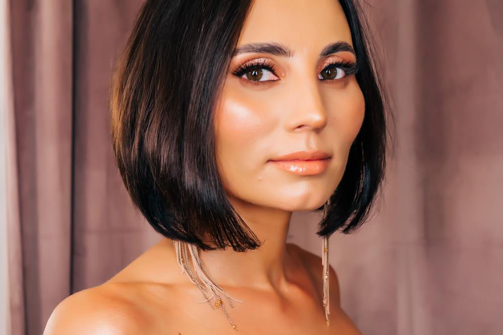 Najtraženija frizura za proleće stiže iz 90-ih: Skida godine, kosa deluje gušće i elegantnije