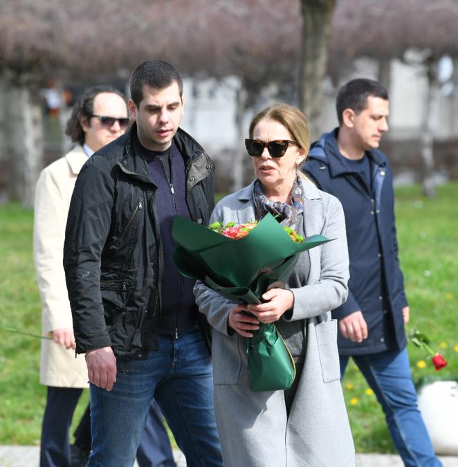 Kad je ubijen Zoran Đinđić, Ružica je imala samo 42. godine: Evo zašto se nikad nije preudala i koje su poslednje reči koje joj je rekao