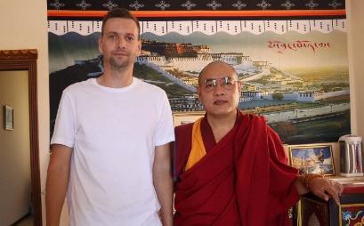 Ivan je posetio Tibet i dugo je pričao sa budističkim monasima: Otrkili su mu 3 najvažnija njihova pravila za dug i srećan život
