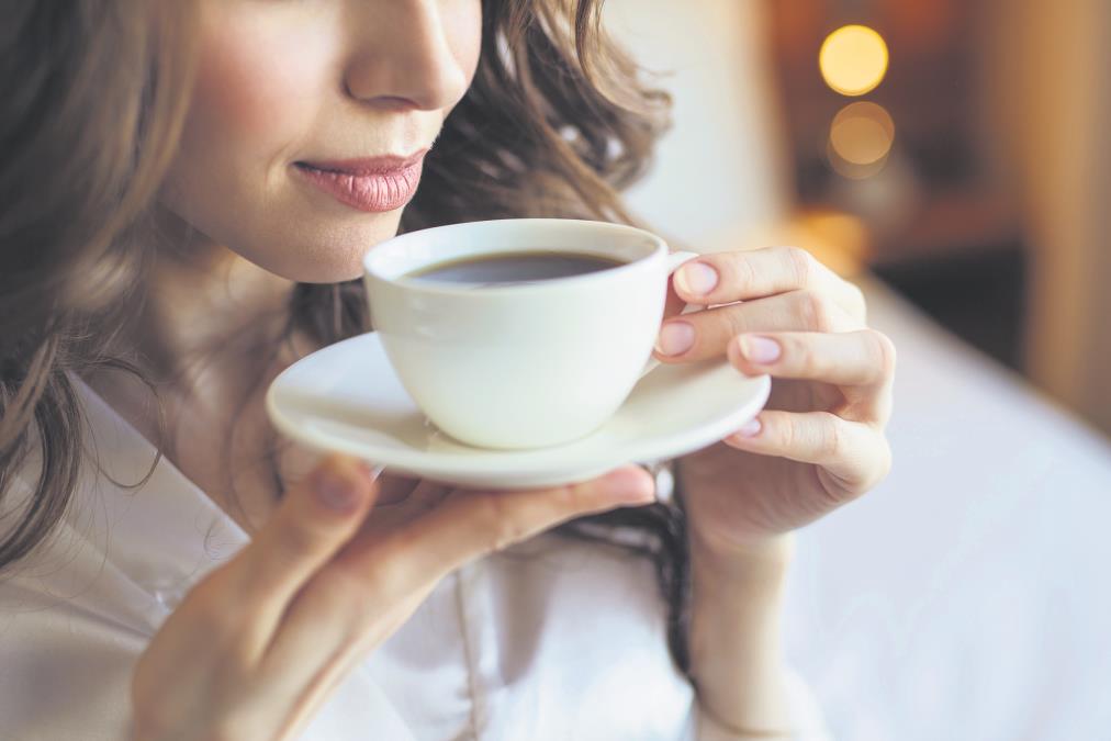 Zašto ne treba piti kafu ujutru na prazan stomak: Evo šta se tada dešava u našem telu