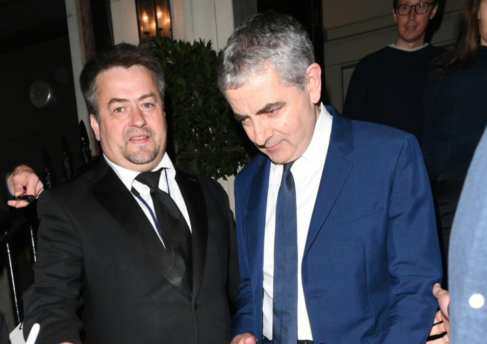 Najduhovitiji glumac u javnosti, u 4 zida nema nesrećnijeg čoveka: Žena ga šutnula posle gnusnog čina, a ćerka za njega neće ni da čuje