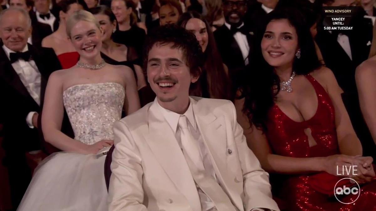 Svi tračevi sa dodele Oskara 2026: Demi Mur preterala, Zendeja ostavila muža zbog Roberta, Kajli Džener izbacila grudi, a o ovom se najviše pričalo