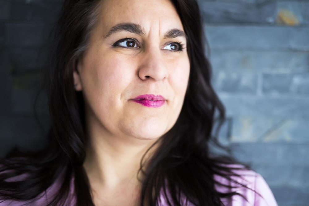 Dimitrije je tražio do Marine da stalno dotura pare njegovoj sestri: Znala je kako će se izboriti, ali svekrva je bila tvrd orah koji će morati da slomi