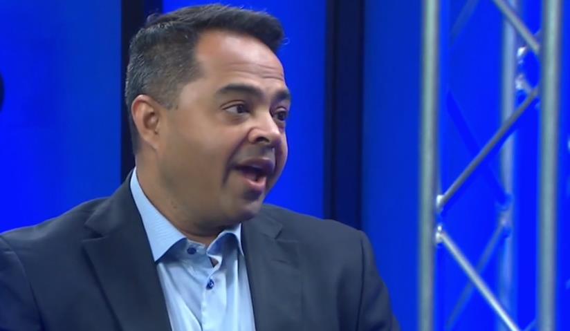 "20 godina lečim ljude od srčanih udara i ovih 7 stvari nikada ne radim posle 19h": Tvrdi poznati kardiolog