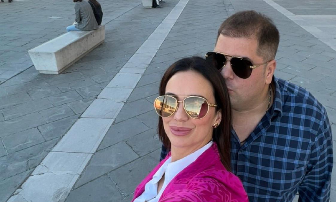 Naša najbogatija voditeljka udala se u Africi dva puta za istog čoveka: Dobili su troje dece i vaspitali ih na neverovatan način