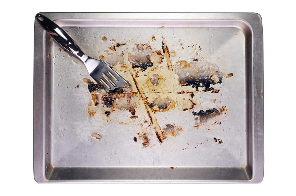 Na prirodan način očistite stari pleh od masnoće i naslaga: Jednostavne sastojke svako ima u kuhinji