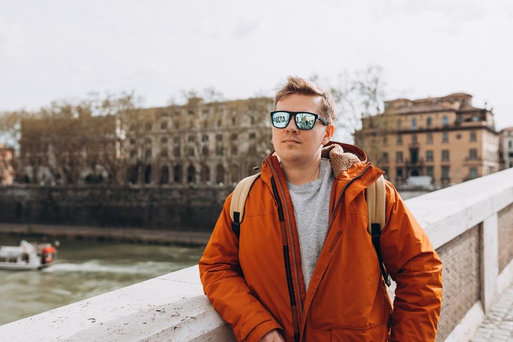 Radi kao trgovac omiljene destinacije Srba i zgrožen je: Dolaze samo siromašni turisti, cela porodica deli jedan tanjir paste, svi stoje u redu da natoče vodu