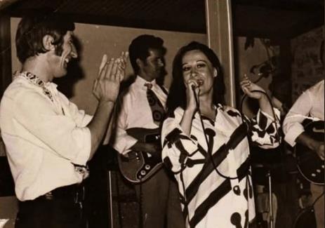 Ovako se Olivera Katarina okumila sa Tomom Zdravkovićem: "Prišao mi je na moru i rekao ženim se, hoćeš mi biti kuma - ne znam koliko je brak trajao ali ne dugo"