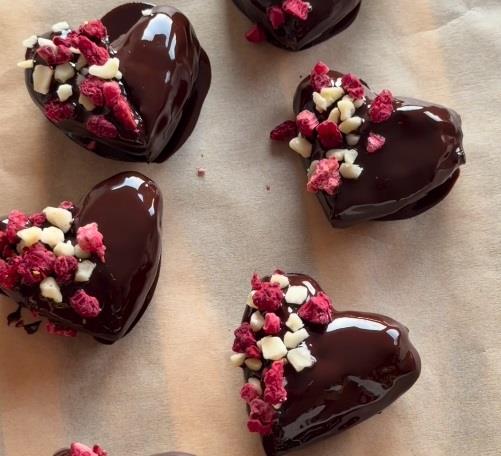 Posna čokoladna srca od 3 sastojka: Najlepši kolač za Cvetnu nedelju pravi se za 10 minuta