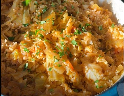 Način na koji Grci prave posni slatki kupus je najbolji: Lahanorizo je ručak koji treba da isprobate tokom Velikog posta