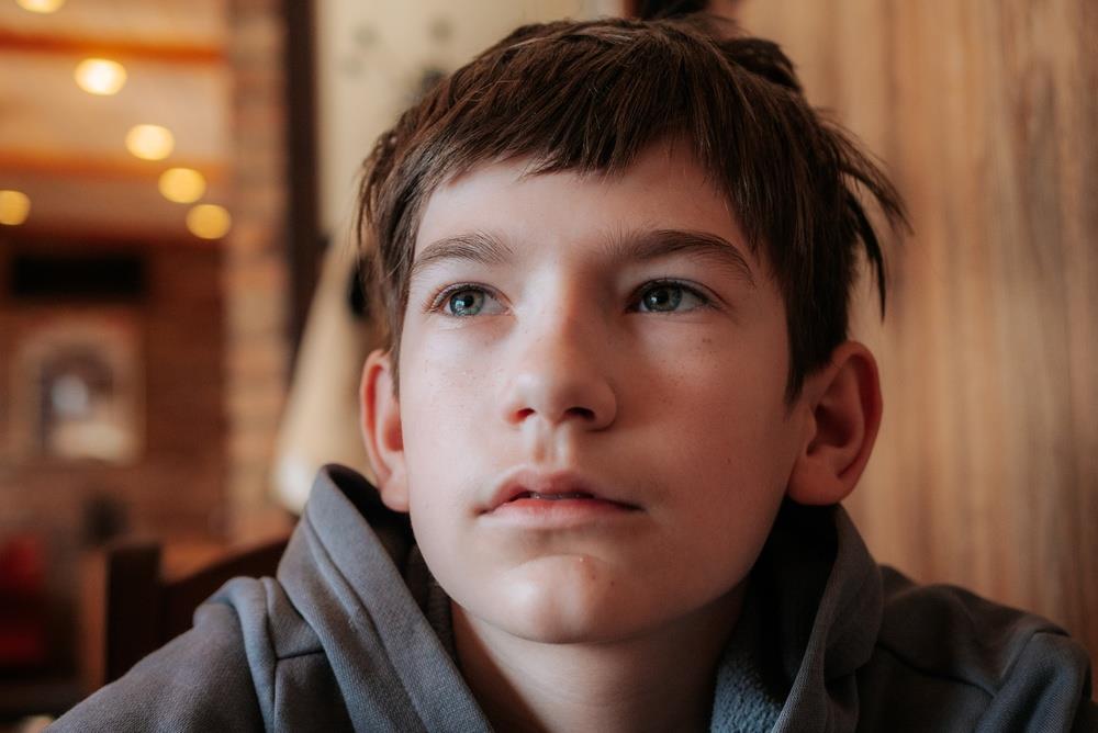 Majka ga odmah nakon rođenja bacila u kontejner: Uzeo ga čovek iz gradske čistoće, nakon 12 godina desilo se ono što nije mogao da sanja