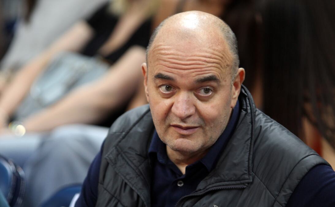 "Ne disciplinujem igrače da bih ih kažnjavao, već da bih ih naučio": Nezaboravni citati Duška Vujoševića koji pogađaju u centar