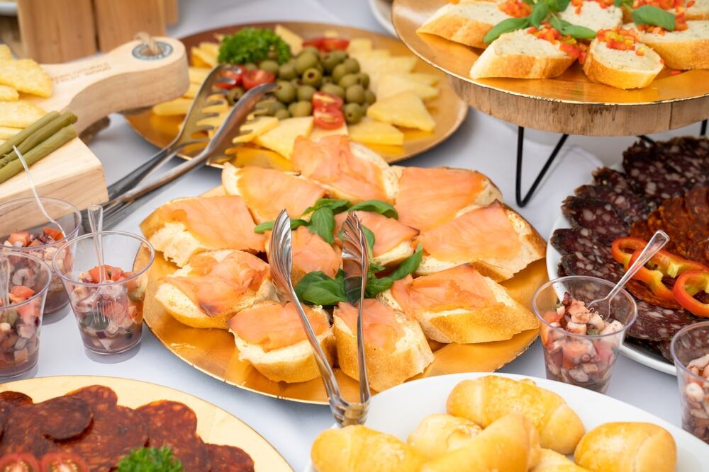 Predlog za najlepšu uskršnju trpezu: Kompletan svečani meni od predjela do deserta