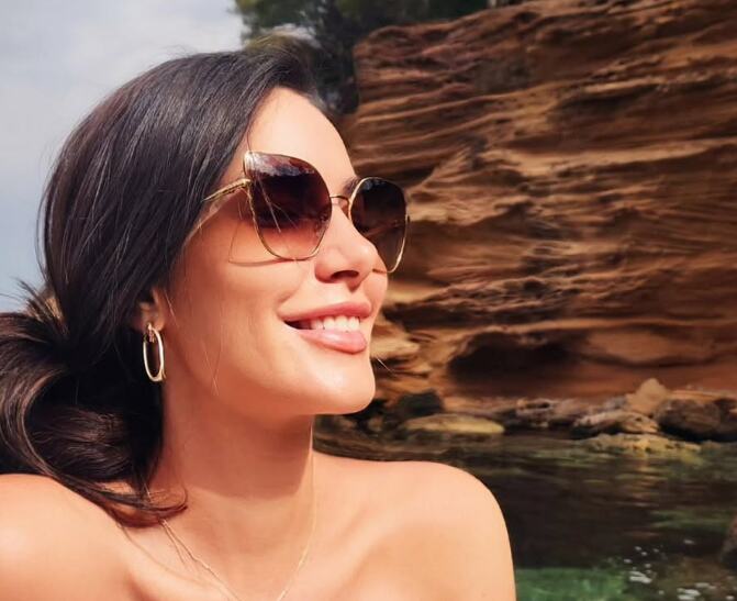 Bila je naša omiljena voditeljka, ljubila Severininog bivšeg muža, pa se zaklela na večnu ljubav drugom: Bzro se razvela, 1 stvar nije izdržala, a u 43. blista