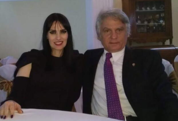 Najveću srpsku astrološkinju Arsen Dedić nije mogao da preboli, a Duletu Saviću branili da bude sa njom: Presudio joj najlepši muškarac Beograda