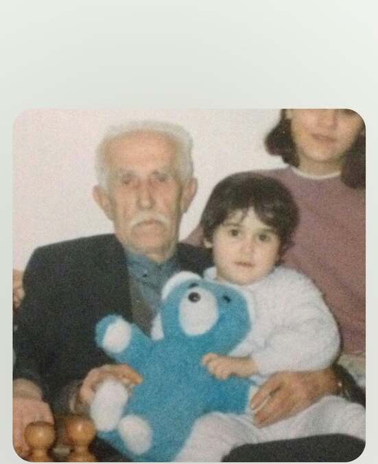 Turkinja Melis pronašla pasoš svog pradede, 90 godina je krio da se preziva Đukić: "Iz Srbije sam nosila zemlju i posipala grobove turskih predaka"