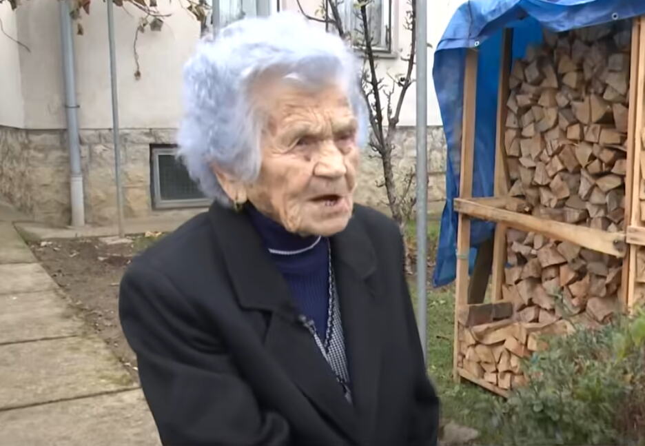 Danica iz Banjaluke ima 103 godine, ne pije lekove, sama sređuje dvorište i pravi zimnicu: Ali otkad zna za sebe ne preskače ovaj obrok