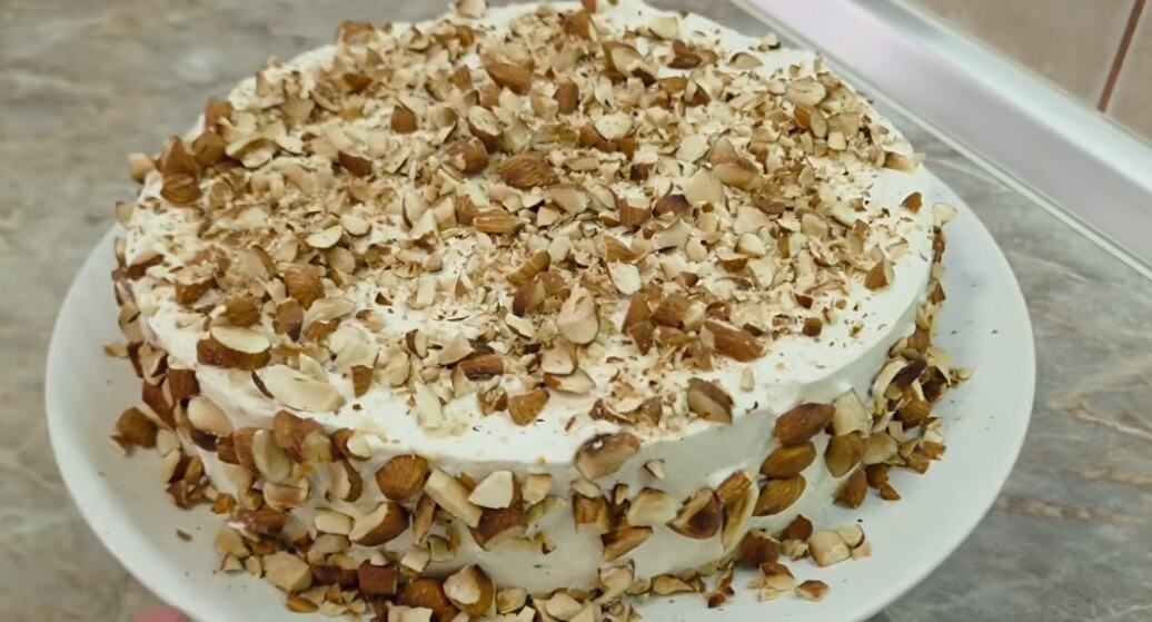 Recept za tortu koja se pravi za 5 minuta: Ovo je najbrža i najukusnija torta svih vremena