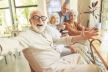 srecni--stockphotojoyfulseniormanspendingtimewithfriendsstockphoto1512171323.jpg
