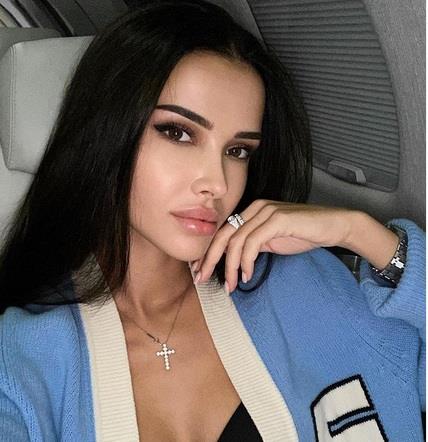 jana.jpg