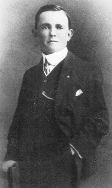 daniel-buckley.jpg