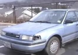 Napušten auto.png