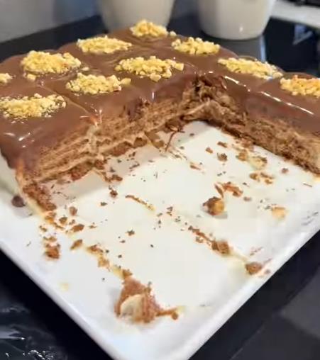 turska-biskvit-torta.png