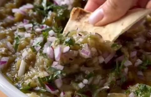Melidzano salata