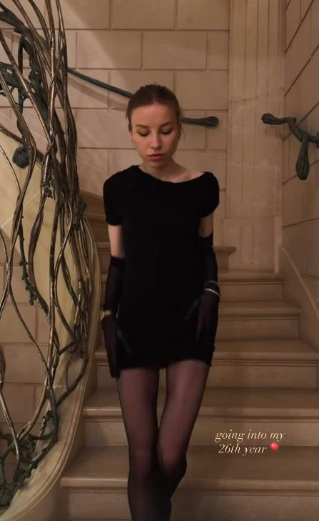 Ema Cepter 2.jpg
