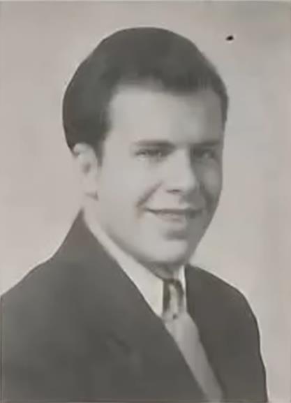 Albert Kapone