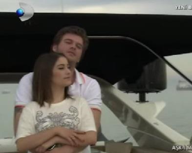 hazal-kaja.jpg