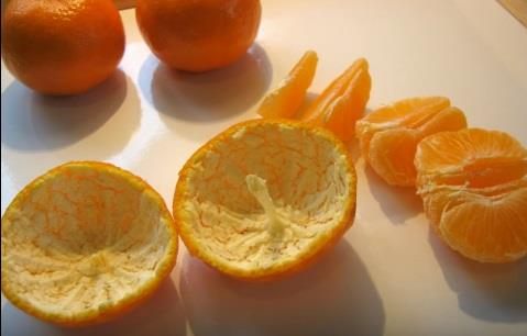 sveca-od-ljuske-mandarine.jpg
