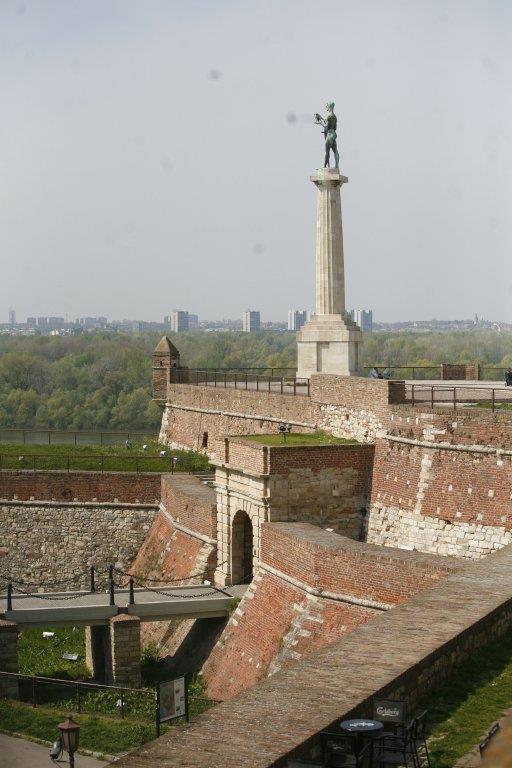 spomenik-pobedniku-na-kalemegdanu.jpg