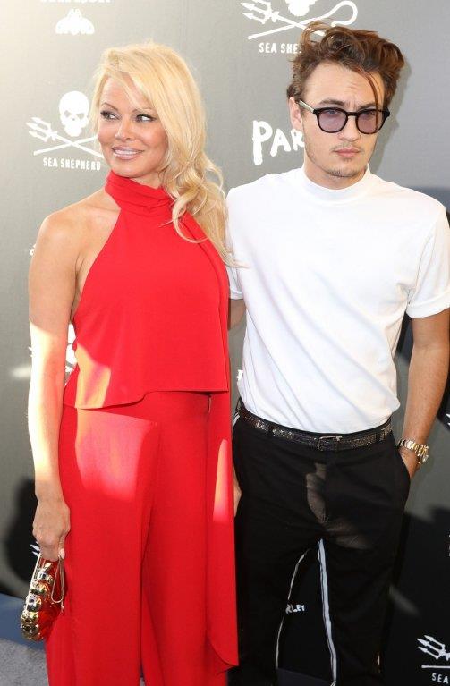 pamela-anderson.jpg