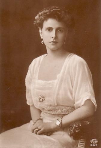 1885-alice.jpg