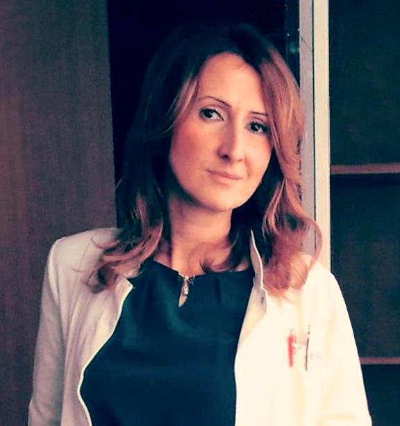foto--privatna-arhiva--doktorka-aleksandra-jesic-lekar-specijalista-op....jpg