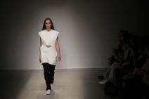 simon-porte-jacquemus.jpg