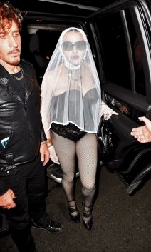 madona1.jpg