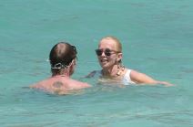 trudi-i-sting1.jpg