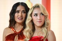 salma-hajek.jpg