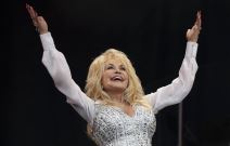 doli-parton.jpg