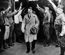 hitler-1.jpg