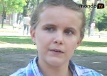 devojcica-sa-rubikovom-kockom.jpg
