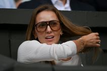 Jelena Đoković na Vimbldonu prati Novakov meč